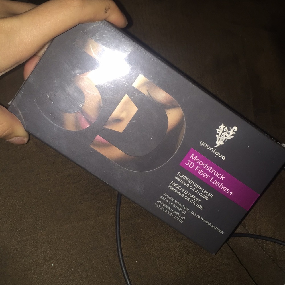 Moonstruck lashes fiber mascara plus gift